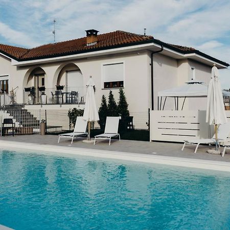 Agriturismo Ridaroca San Damiano d'Asti ภายนอก รูปภาพ