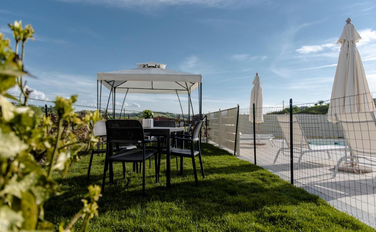 Agriturismo Ridaroca San Damiano d'Asti ภายนอก รูปภาพ